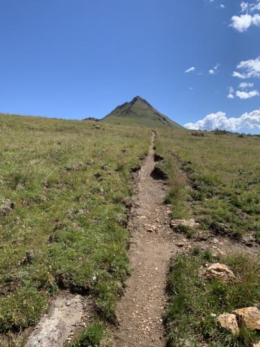 Crater Lake trail